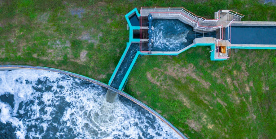 Aerobic and anaerobic wastewater treatment plants